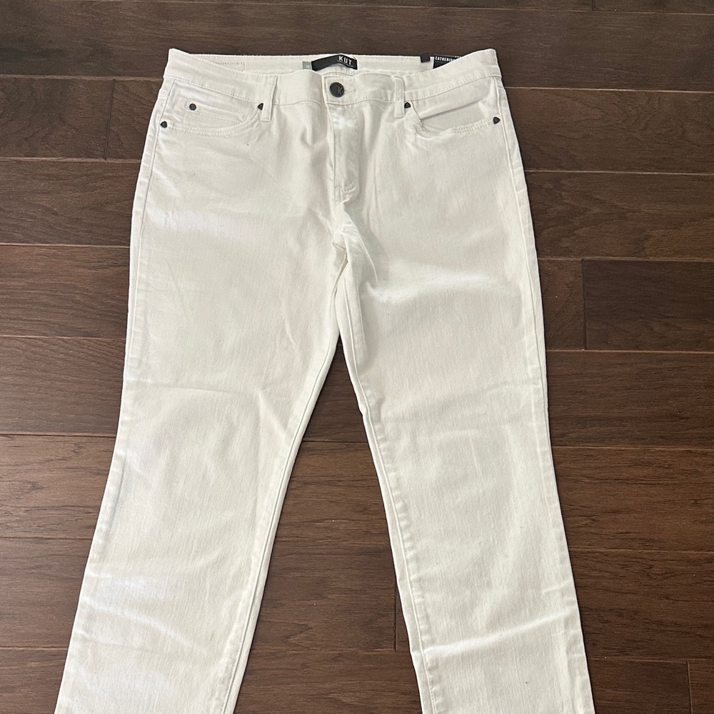 Kut from the Kloth White Straight Leg Jeans